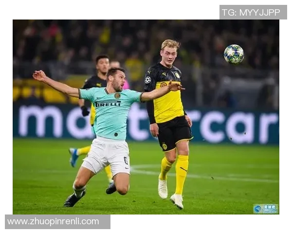 足球明星各自踢的位置分析图表展示及其战术意义解读