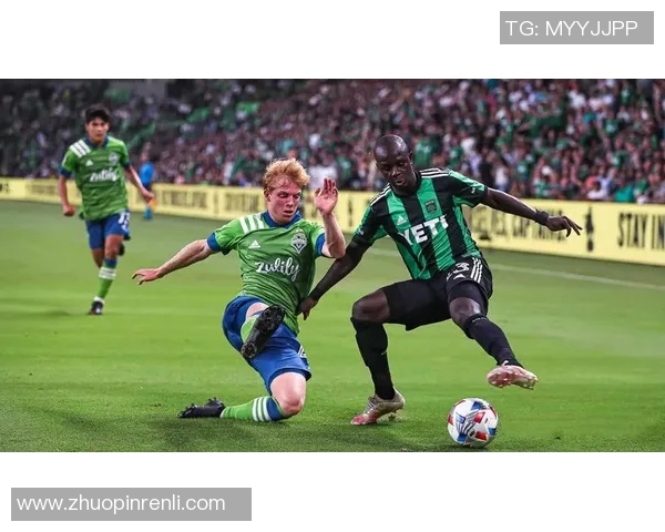 足球明星在赛场上的技艺与表现分析探讨